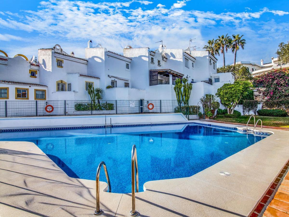 Ferienhaus Modern In Artola With Swimming Pool